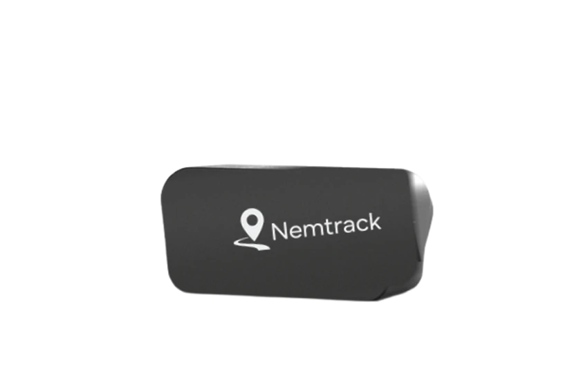 Nemtrack Plug OBD GPS-tracker der sættes i bilens OBD-stik